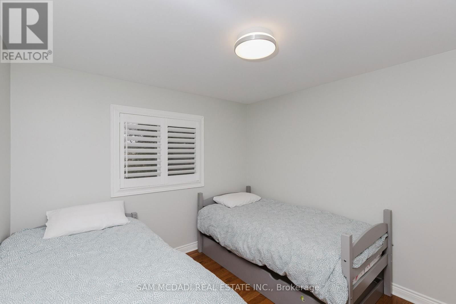 2344 DEVON ROAD Image 22