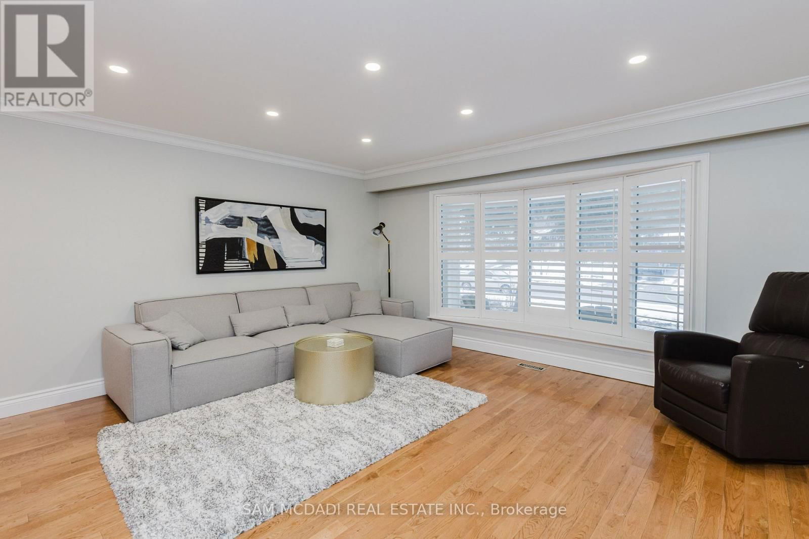2344 DEVON ROAD Image 6