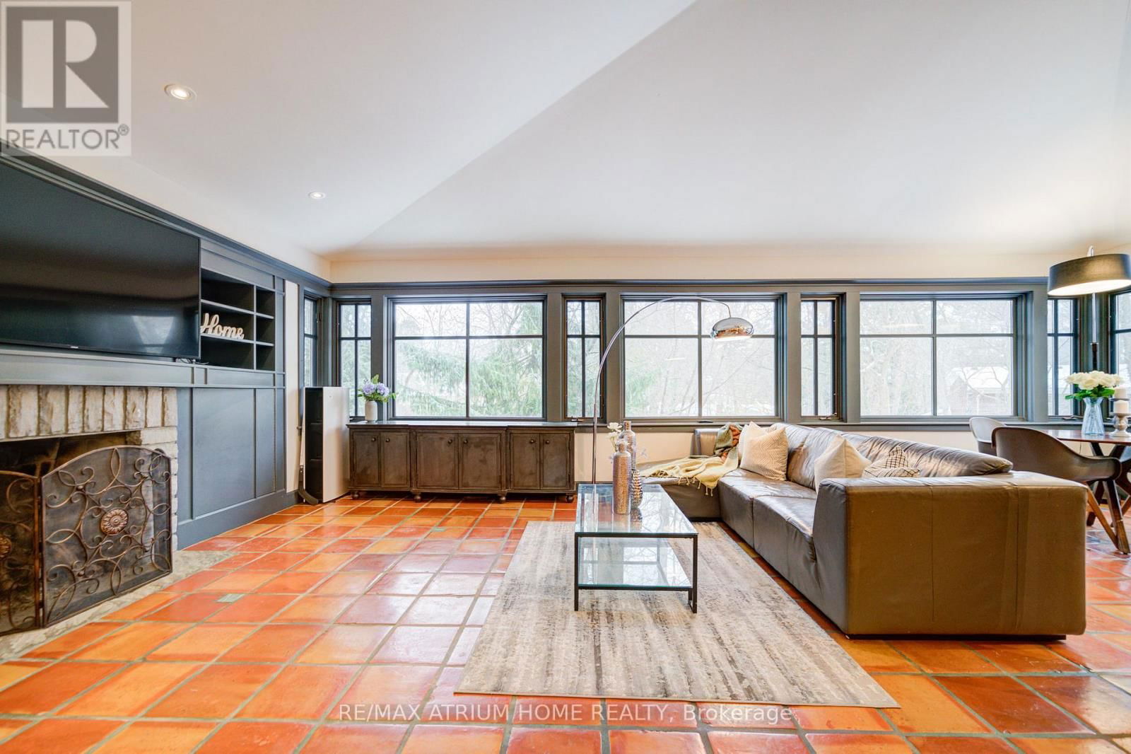 223 TRELAWN AVENUE Image 12