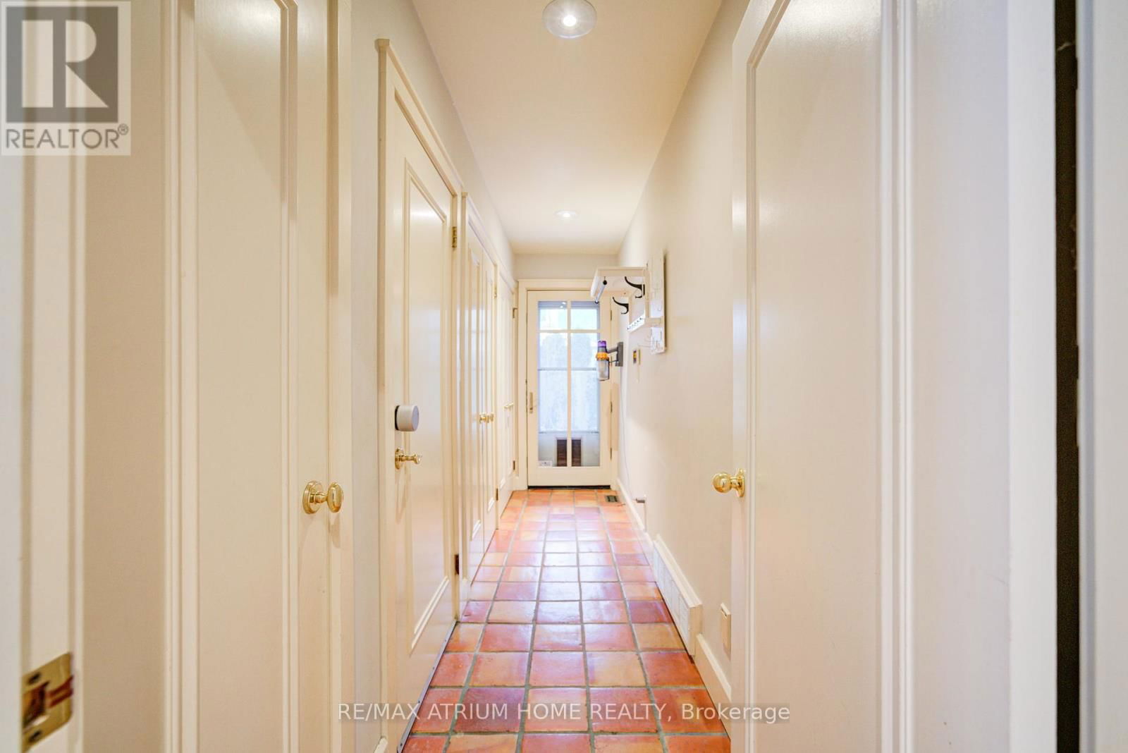 223 TRELAWN AVENUE Image 17