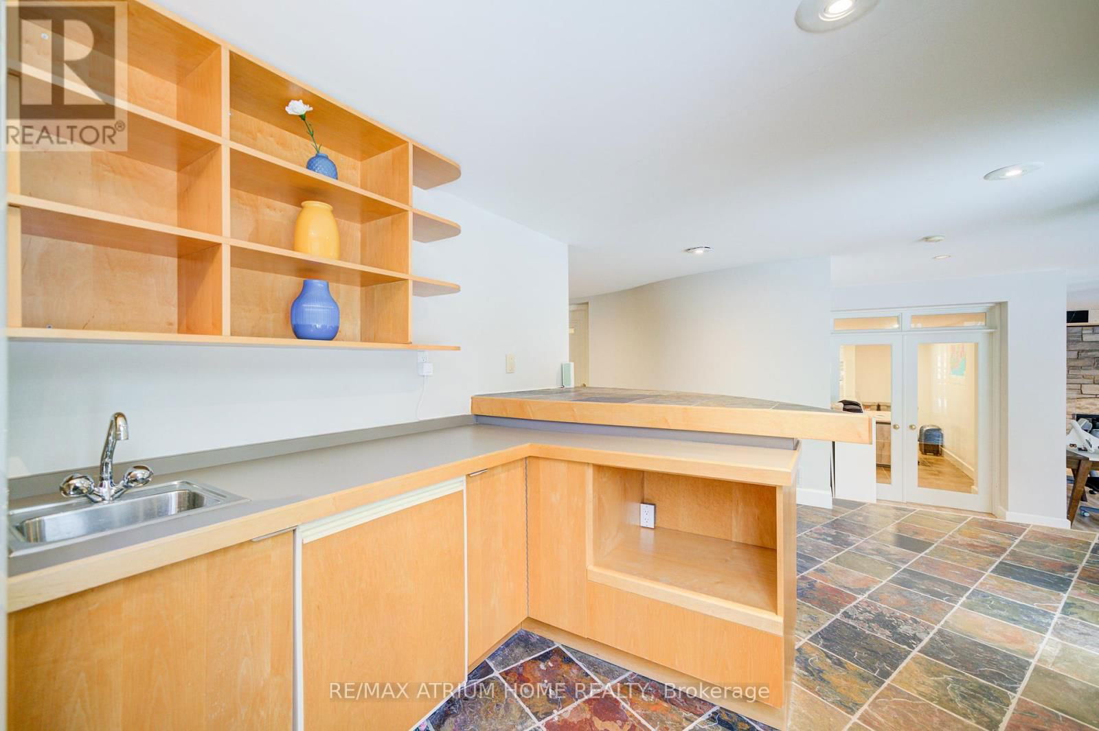 223 TRELAWN AVENUE Image 35