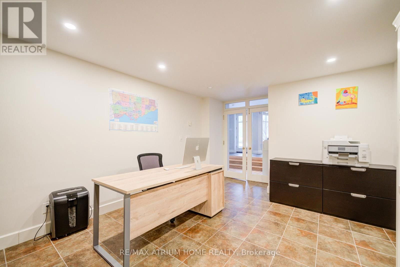 223 TRELAWN AVENUE Image 37