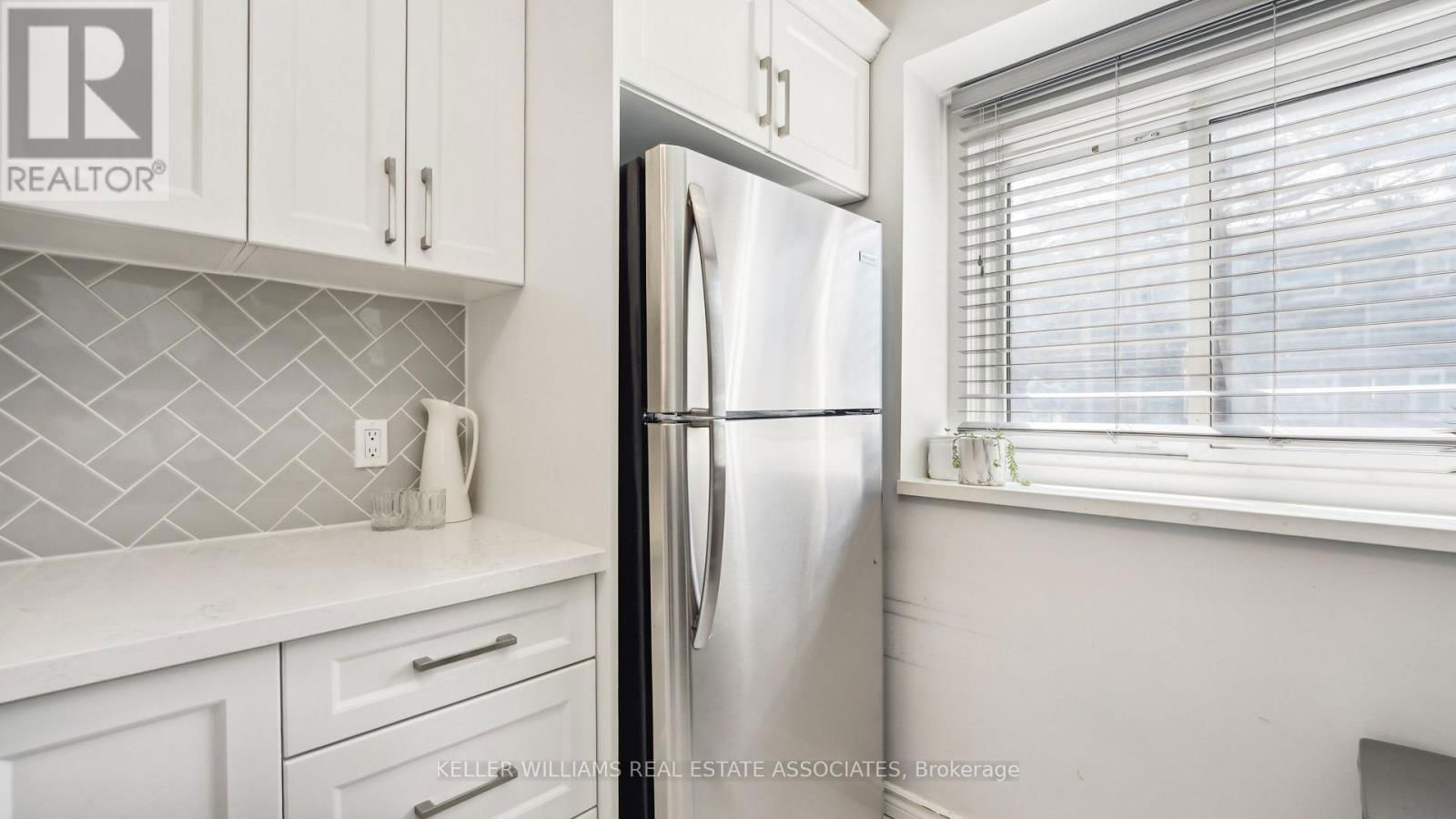 20 - 6855 GLEN ERIN DRIVE Image 8