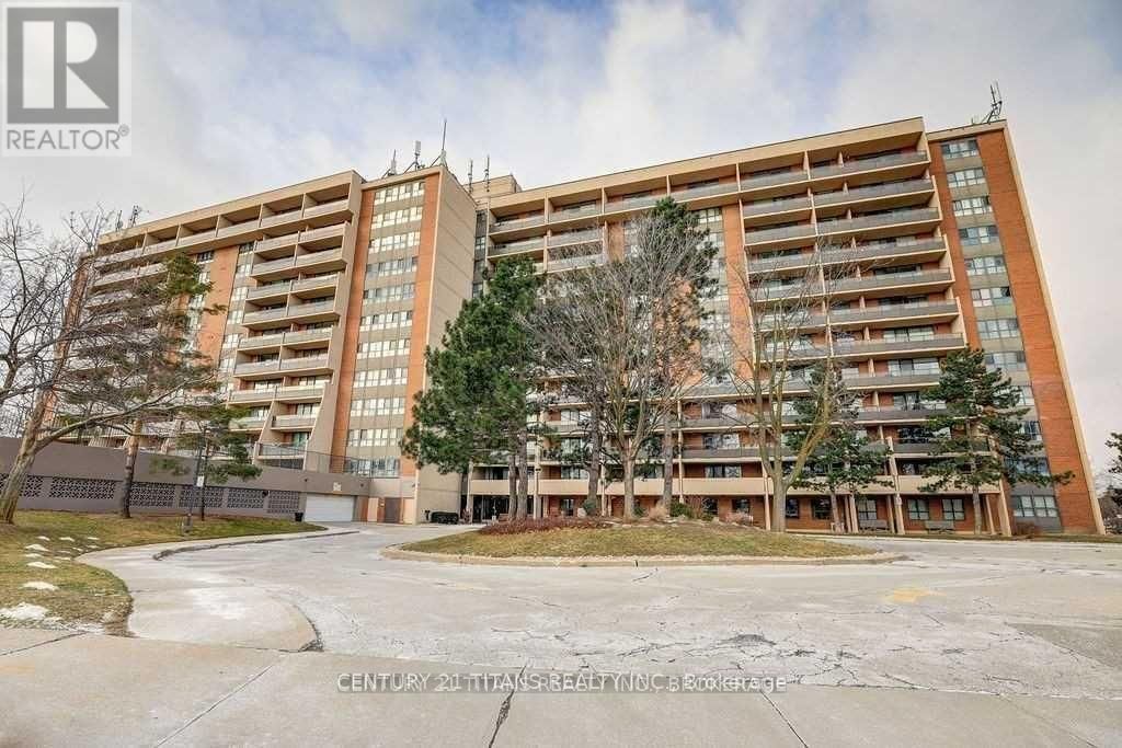 1008 - 2929 AQUITAINE AVENUE Image 1