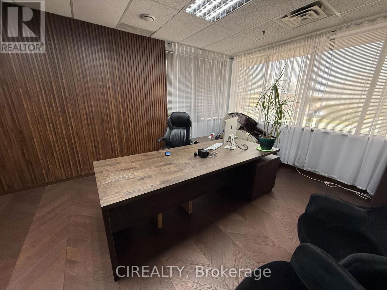 Office X - 230 WATLINE AVENUE Image 7