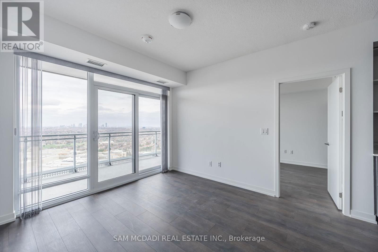 1714 - 2520 EGLINTON AVENUE WEST Image 8