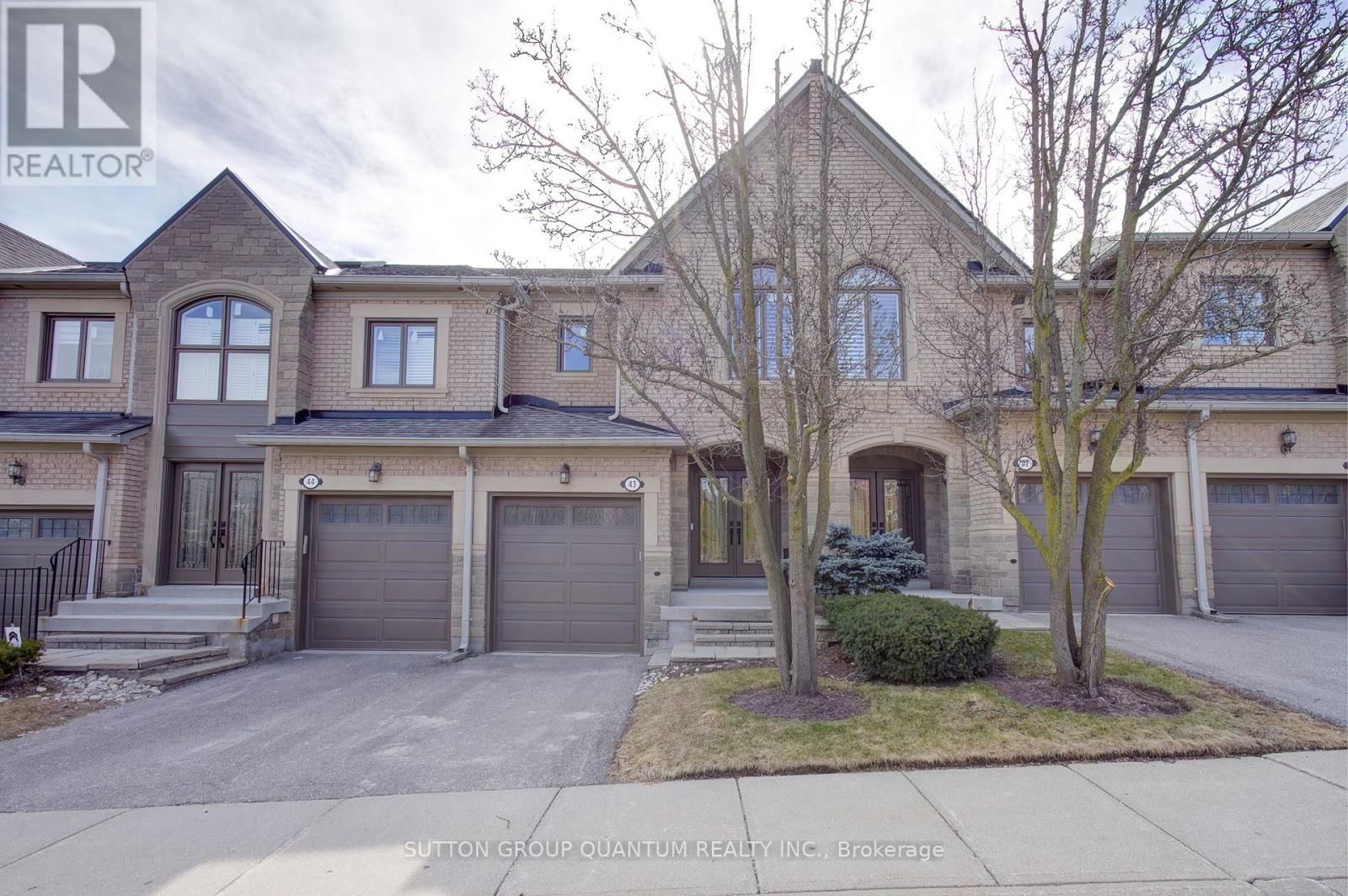 43 - 2250 ROCKINGHAM DRIVE Image 2