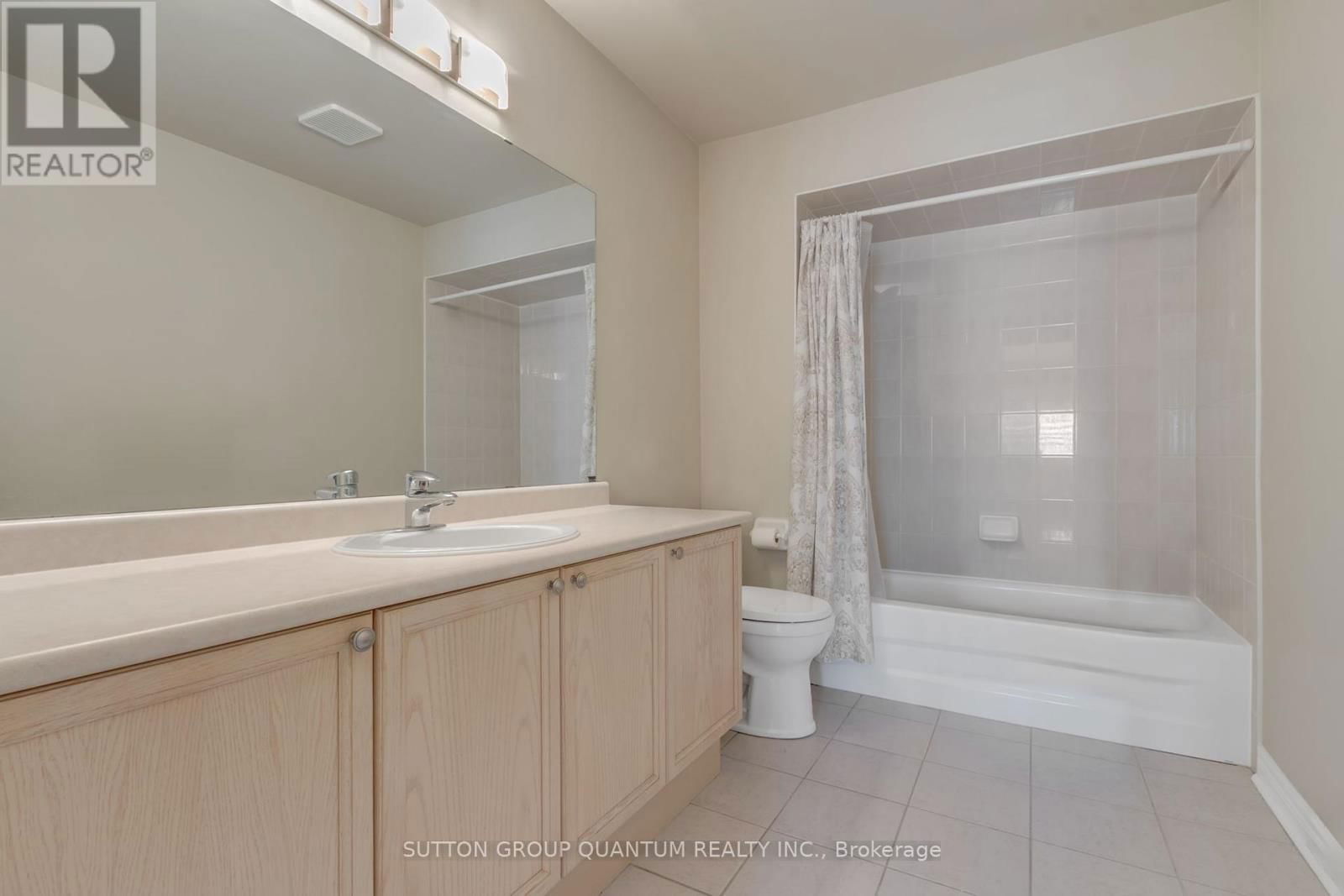 43 - 2250 ROCKINGHAM DRIVE Image 23