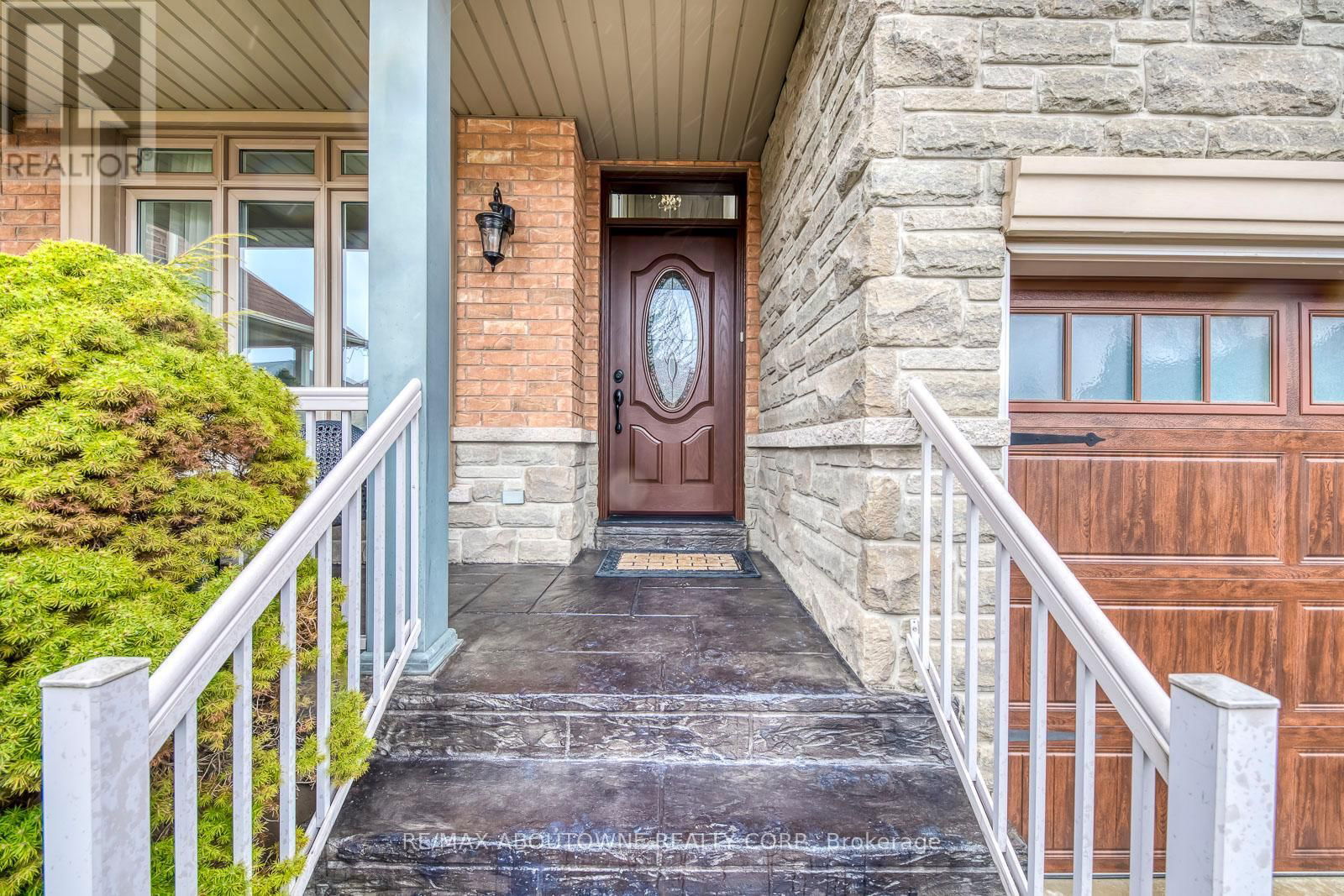 2218 HATFIELD DRIVE Image 3