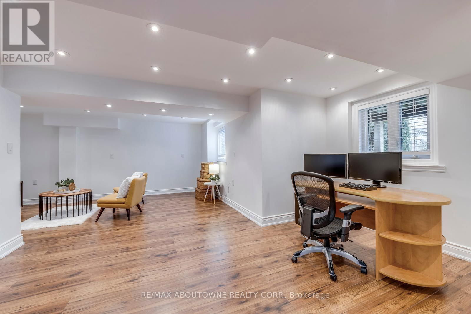 2218 HATFIELD DRIVE Image 36
