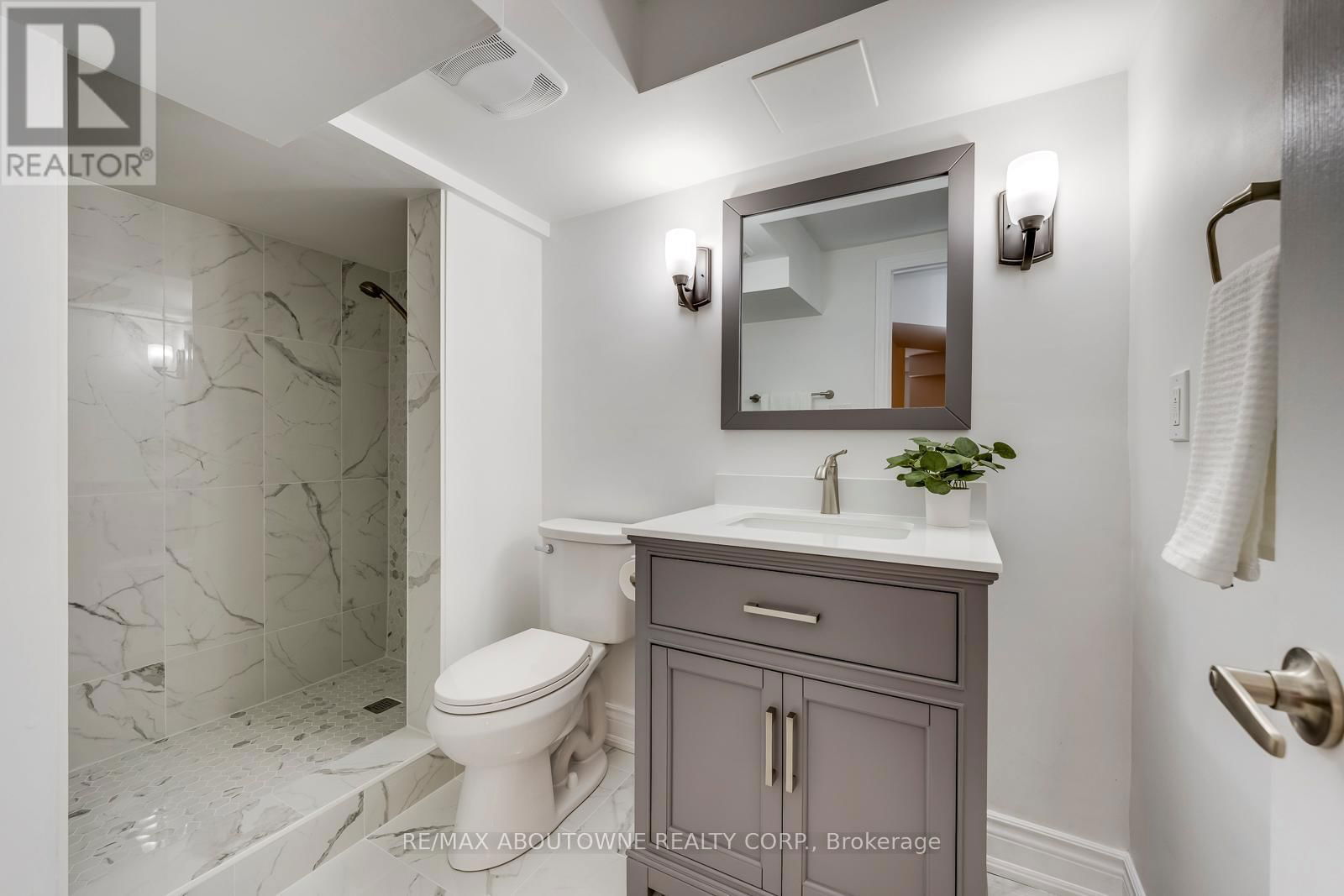 2218 HATFIELD DRIVE Image 42