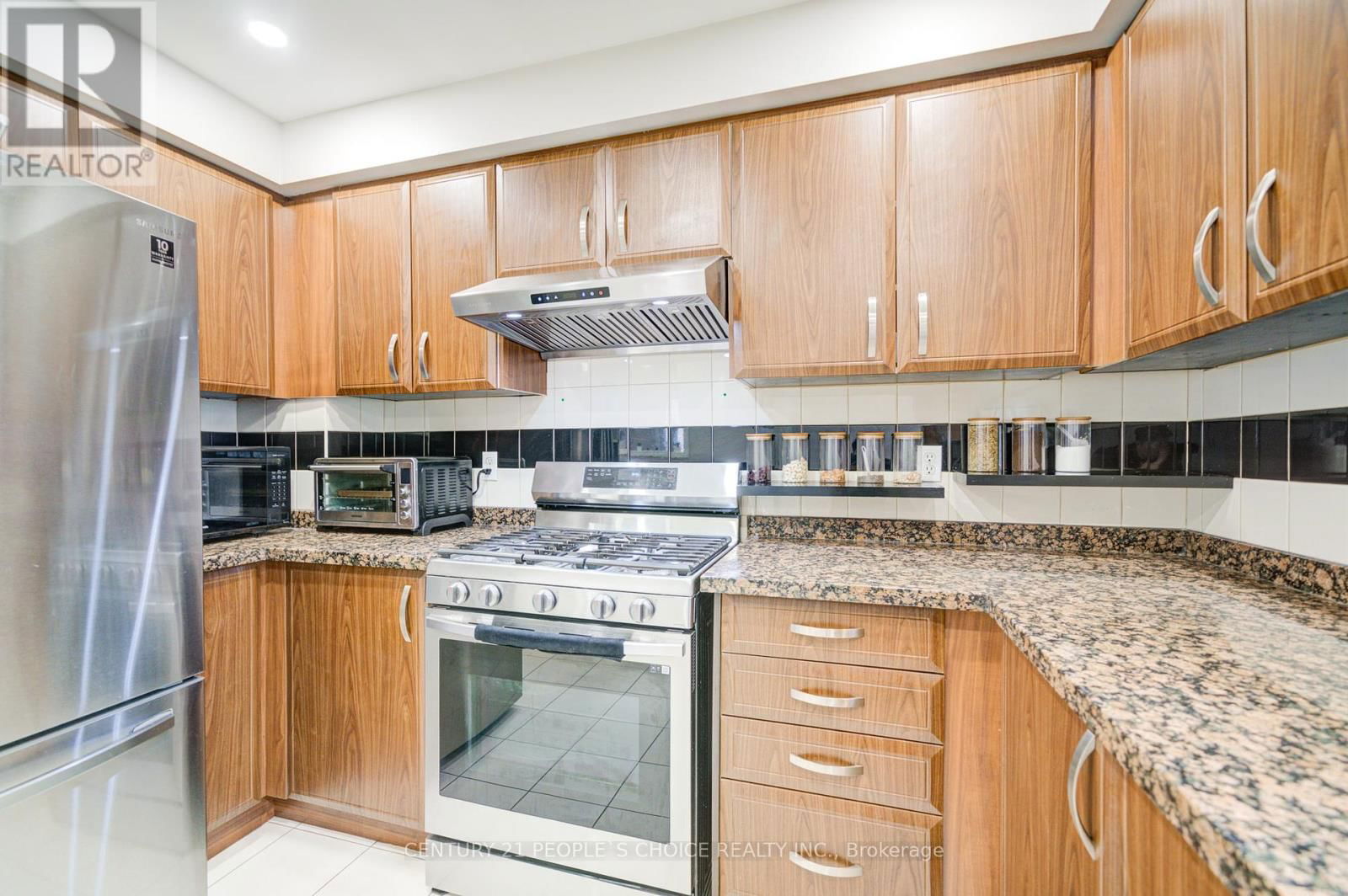 157 CINRICKBAR DRIVE Image 21