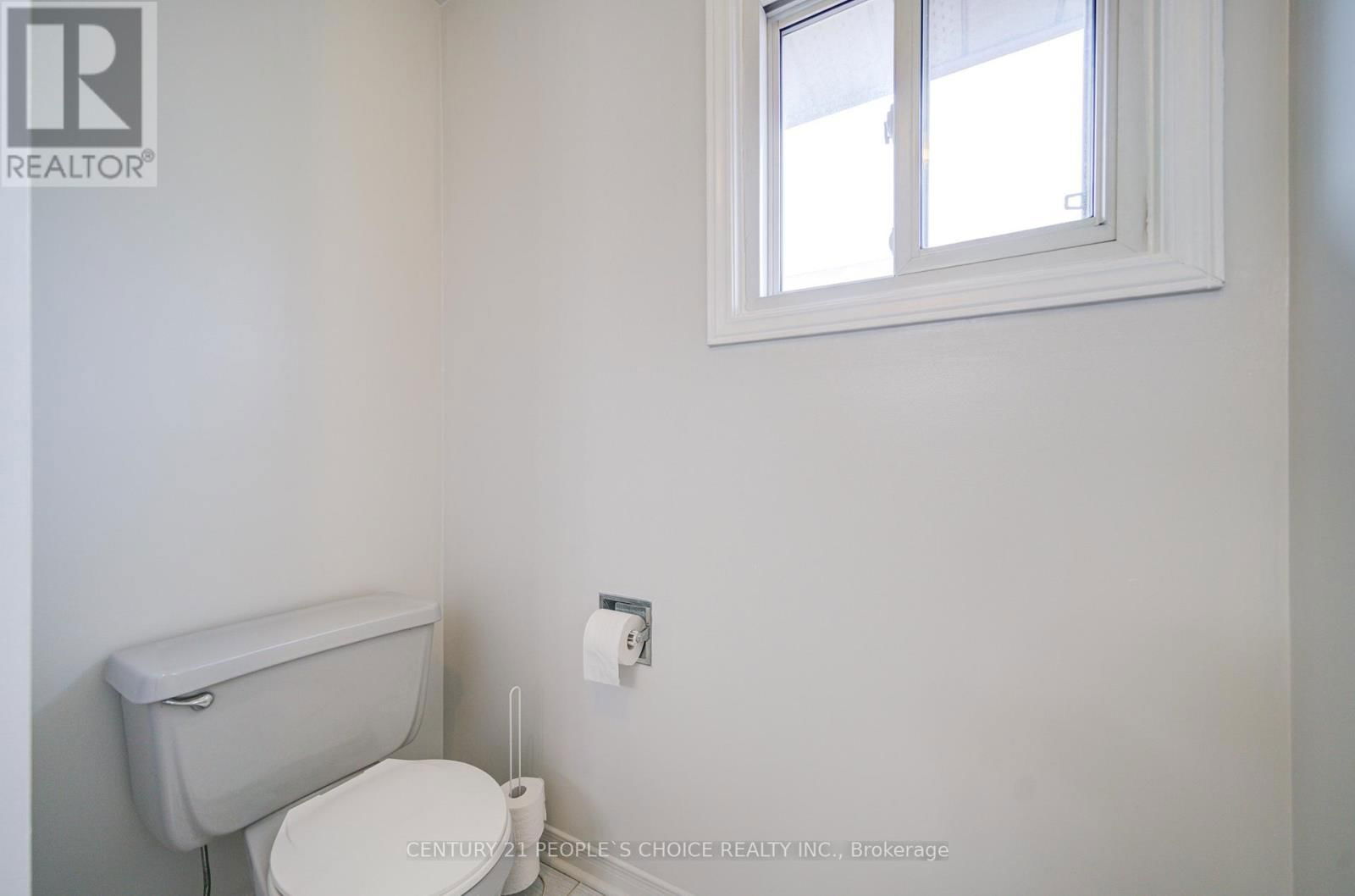 157 CINRICKBAR DRIVE Image 32