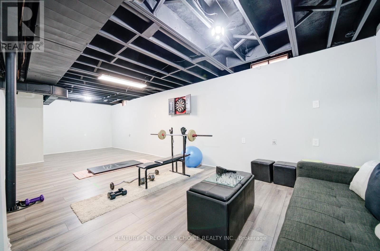 157 CINRICKBAR DRIVE Image 40