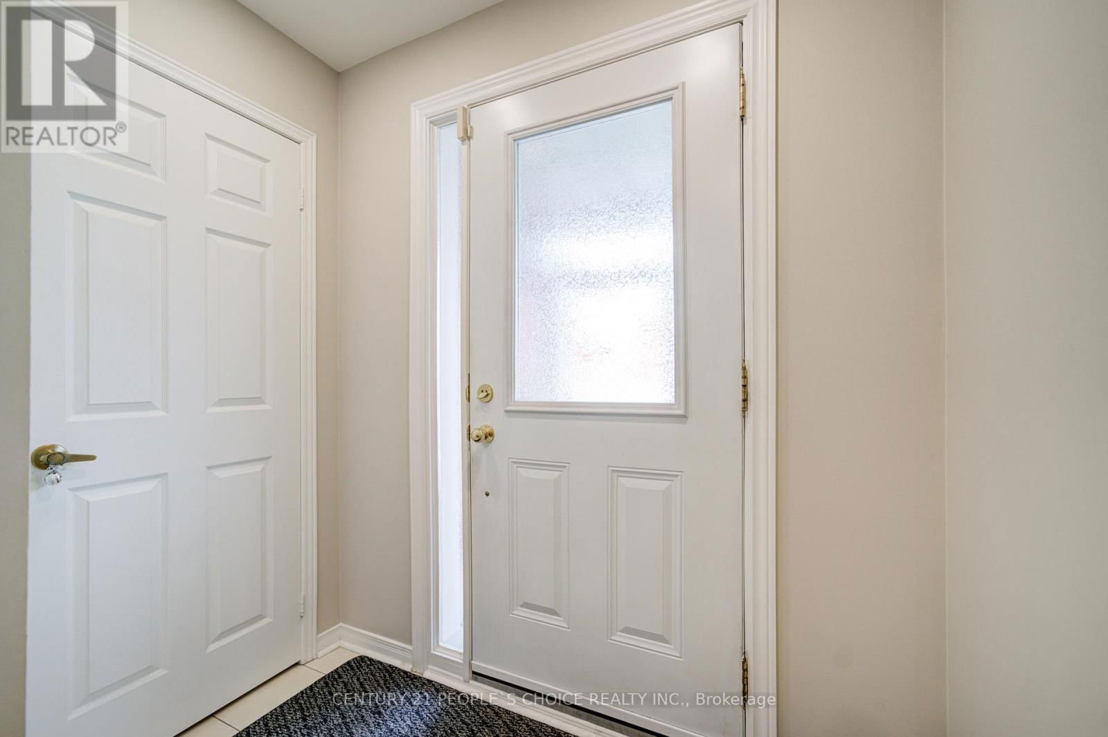 157 CINRICKBAR DRIVE Image 6