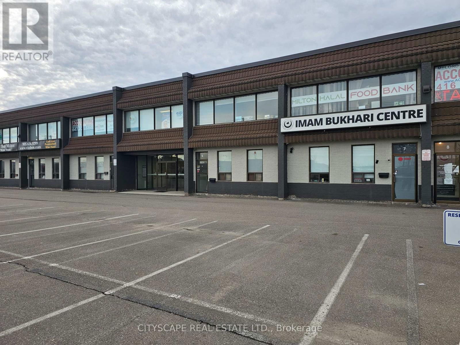 203 - 50 STEELES AVENUE Image 2