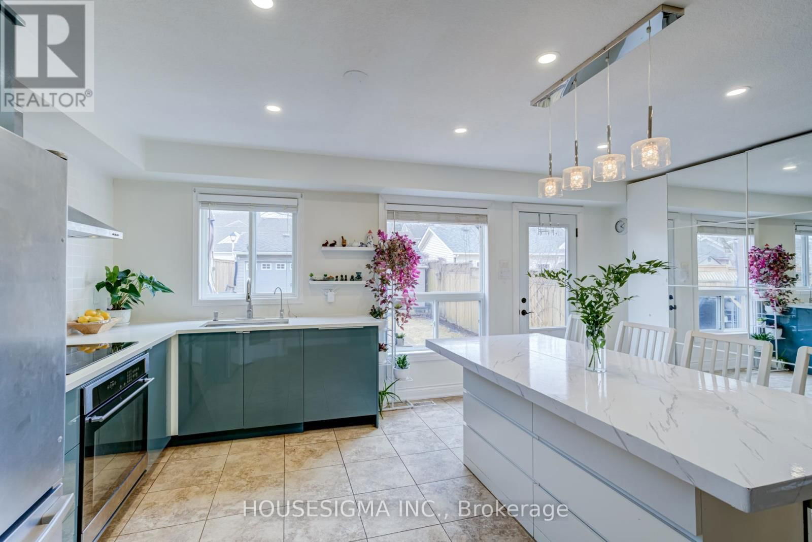 308 FERN STREET Image 1