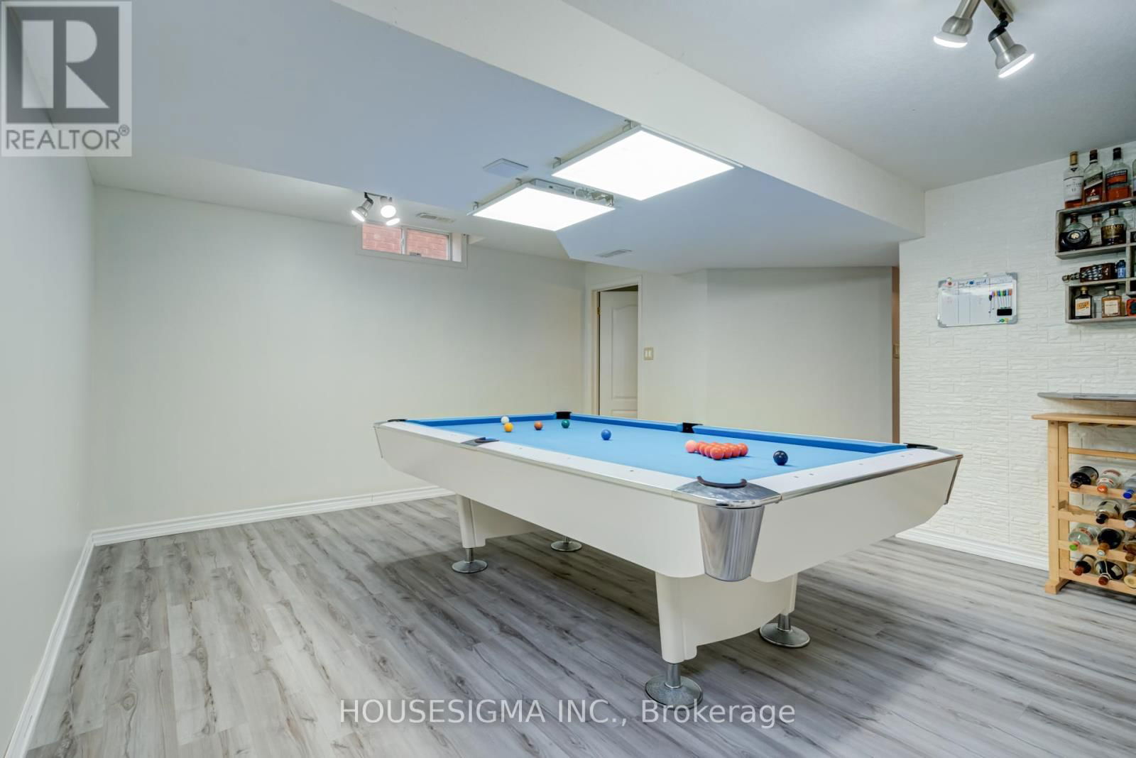 308 FERN STREET Image 15