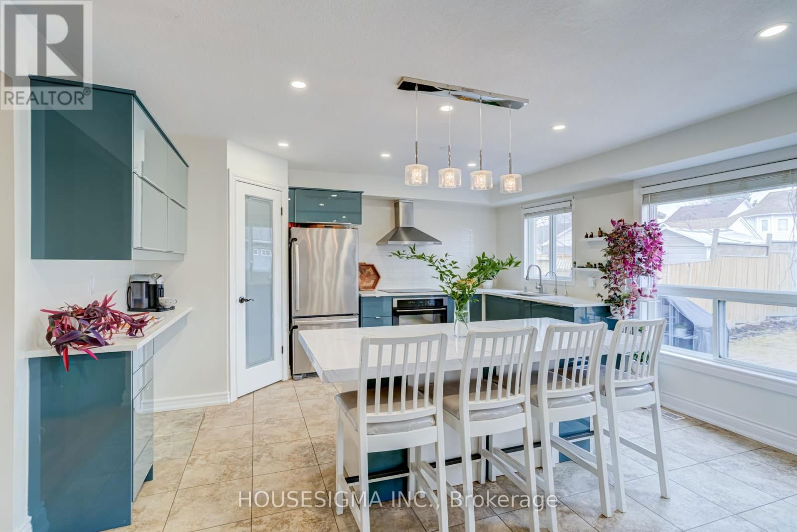 308 FERN STREET Image 5
