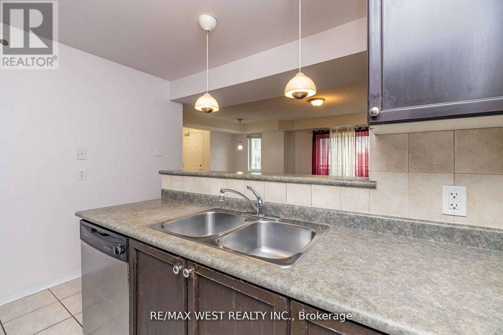 218 - 4975 SOUTHAMPTON DRIVE Image 14