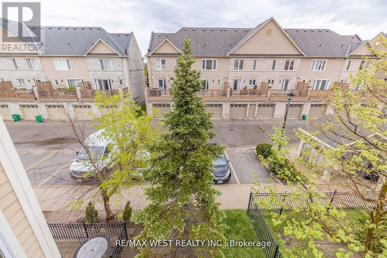 218 - 4975 SOUTHAMPTON DRIVE Image 40