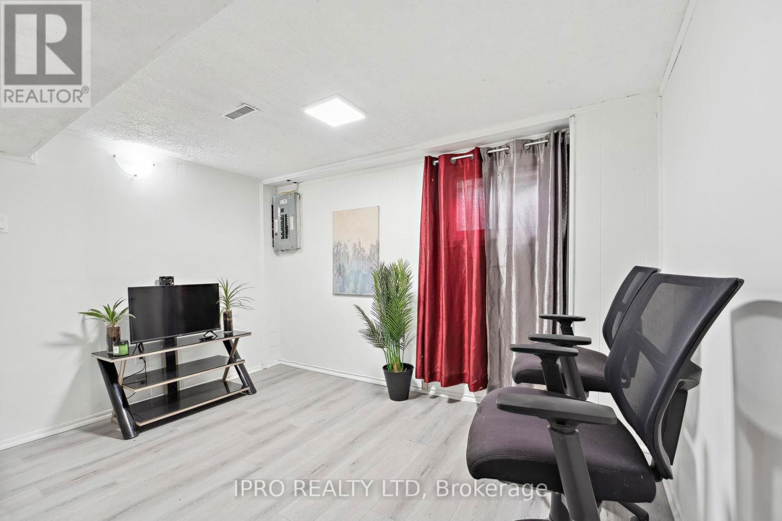 3420 MONICA DRIVE Image 36
