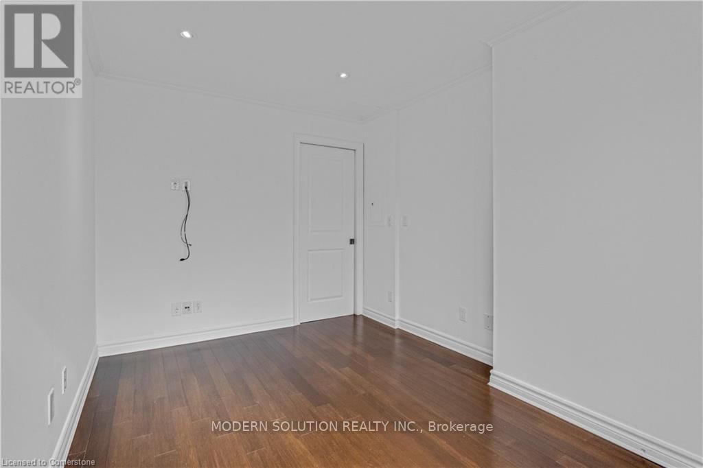 208 - 2565 ERIN CENTRE BOULEVARD Image 16