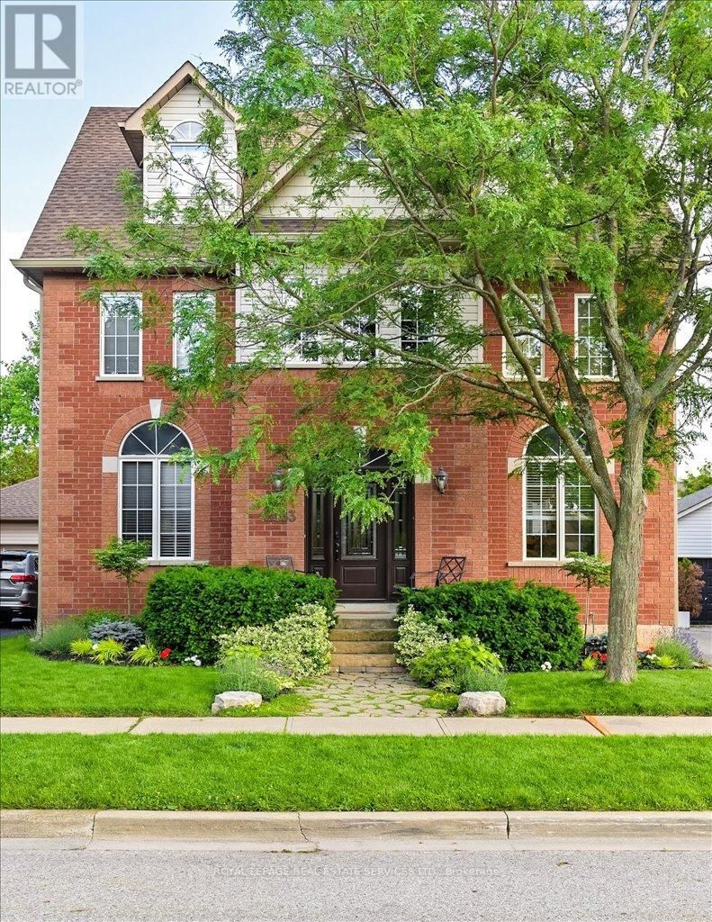 2483 SUNNYHURST CLOSE Image 34