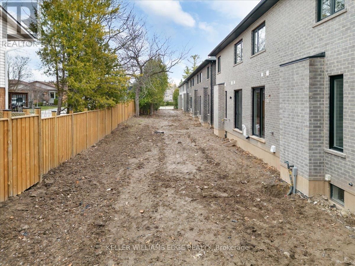8 - 2154 WALKERS LINE Image 33