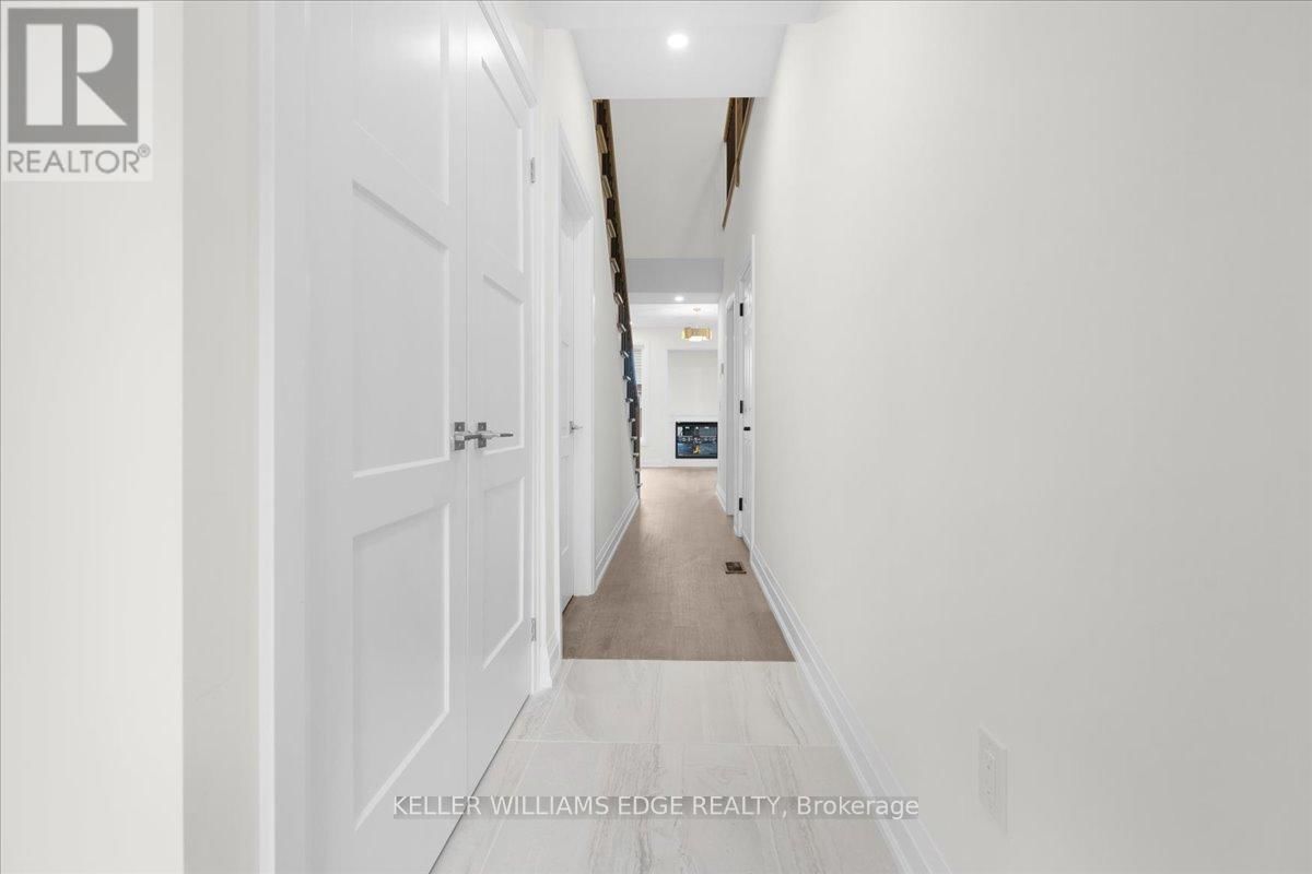 8 - 2154 WALKERS LINE Image 6