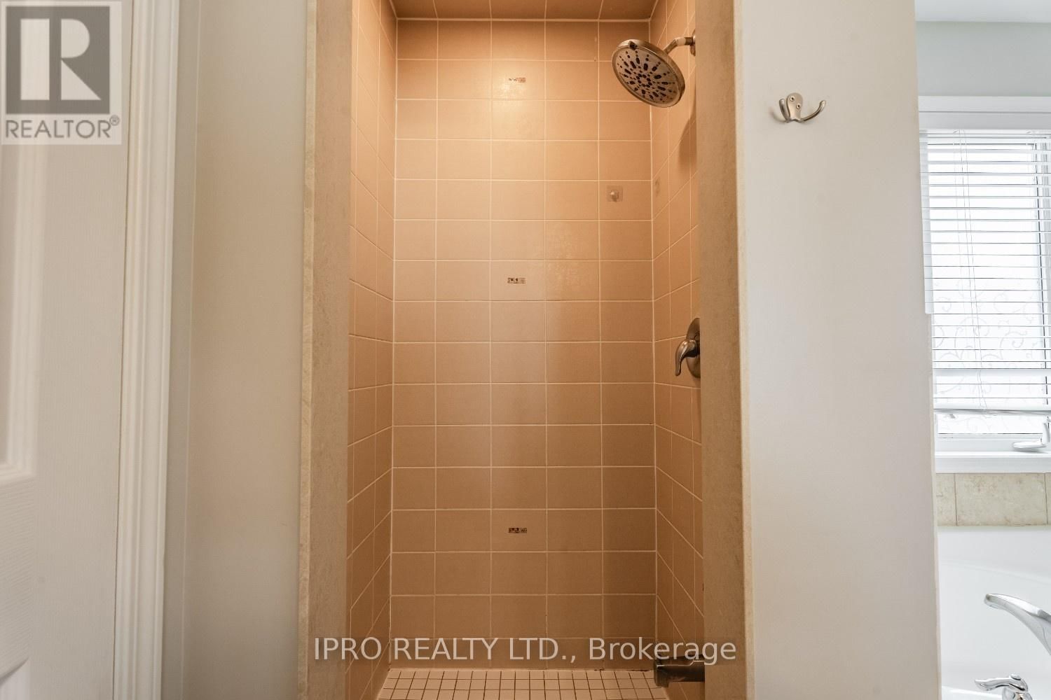 1136 SOLOMON COURT Image 20
