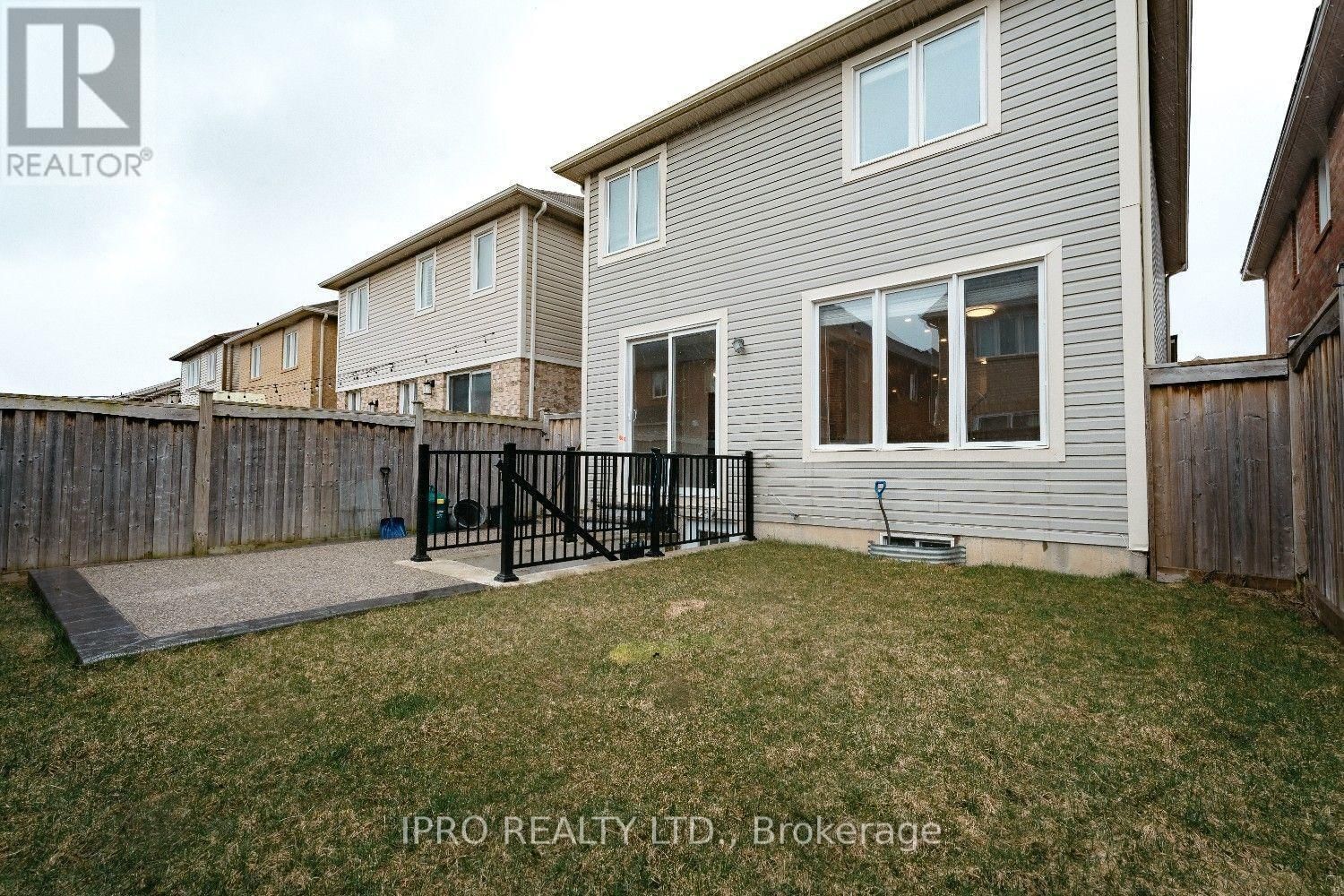 1136 SOLOMON COURT Image 39