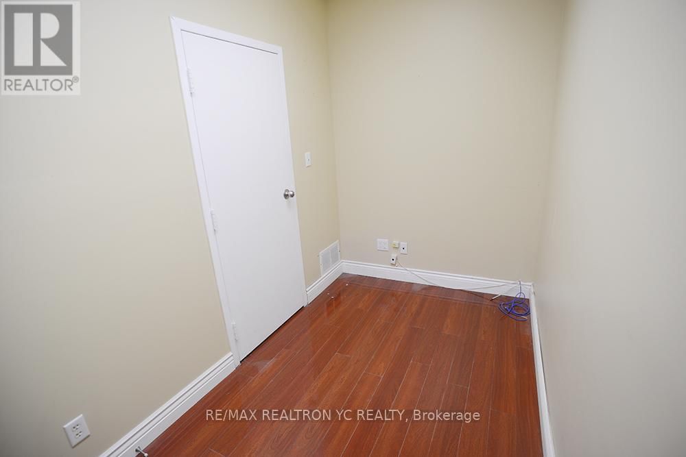 1586 EGLINTON AVENUE WEST Image 13