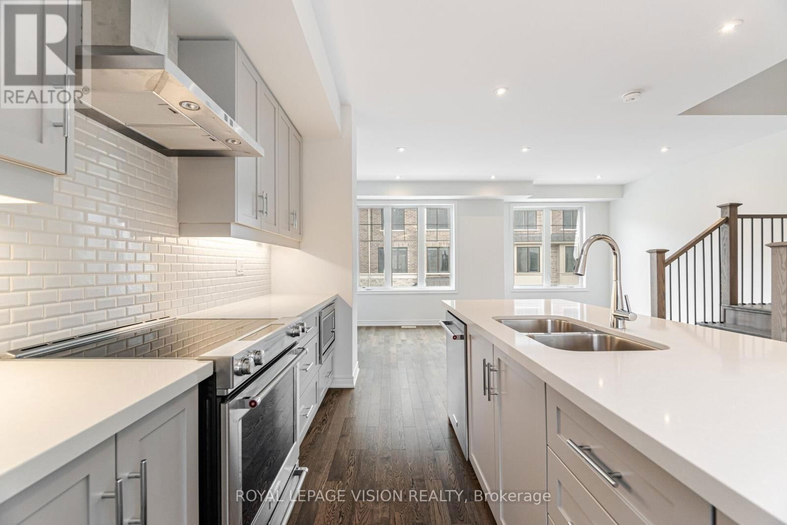 44 FOLCROFT STREET Image 10