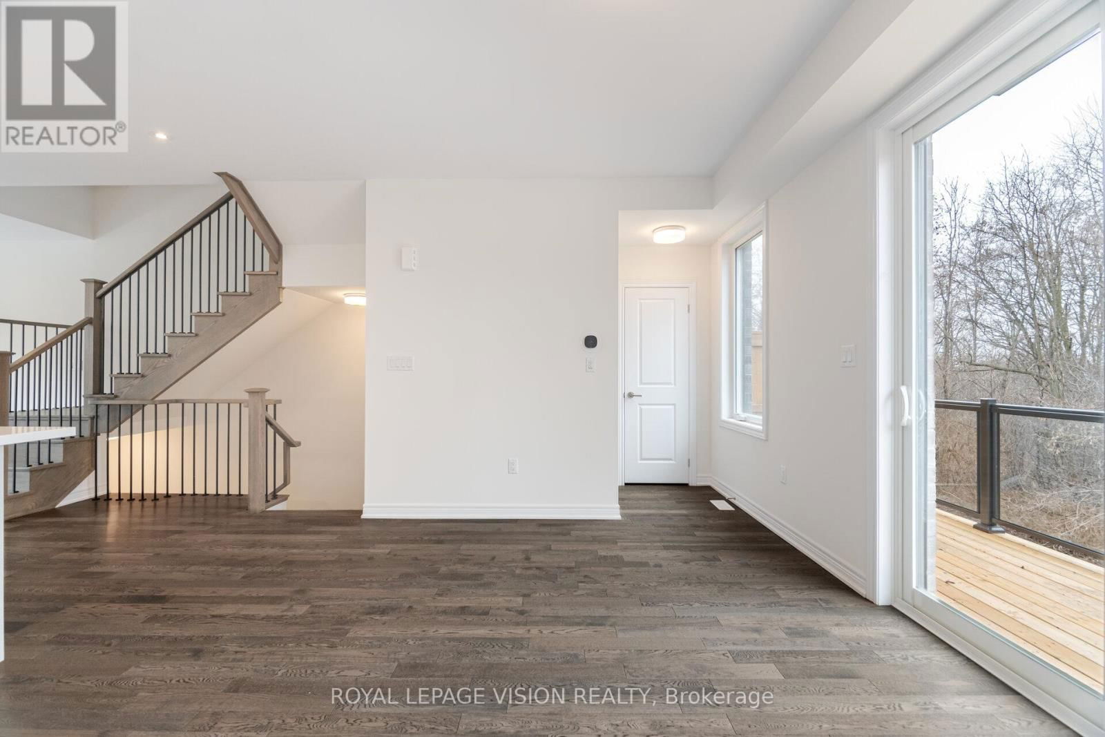 44 FOLCROFT STREET Image 17