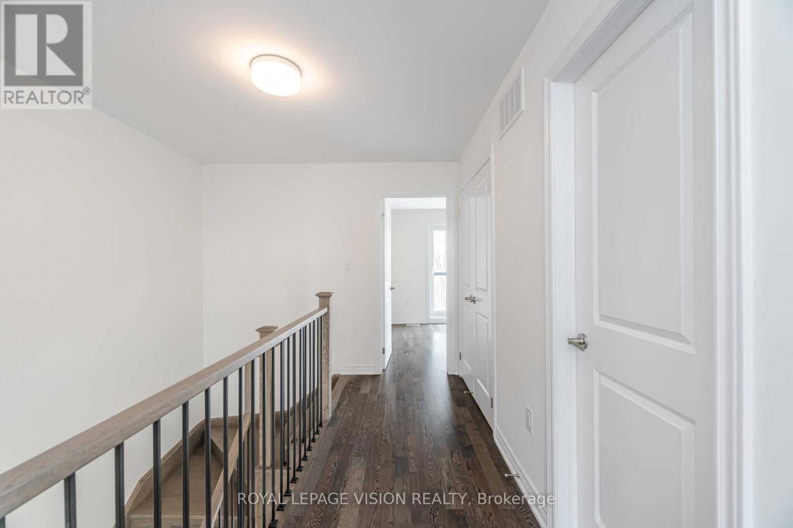 44 FOLCROFT STREET Image 23
