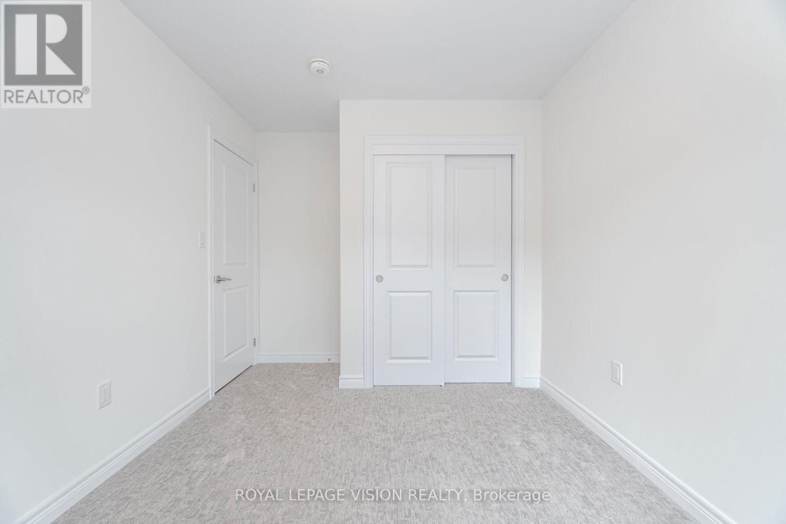 44 FOLCROFT STREET Image 31