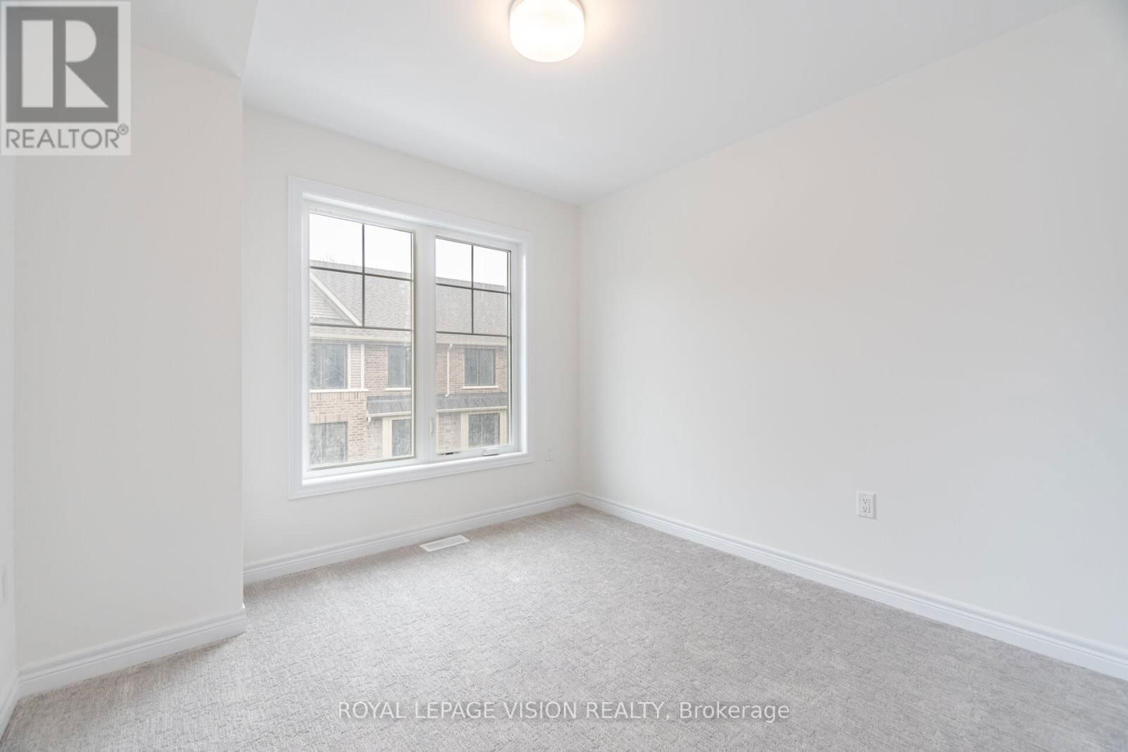 44 FOLCROFT STREET Image 32