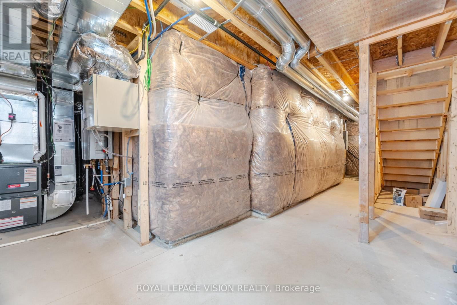 44 FOLCROFT STREET Image 40
