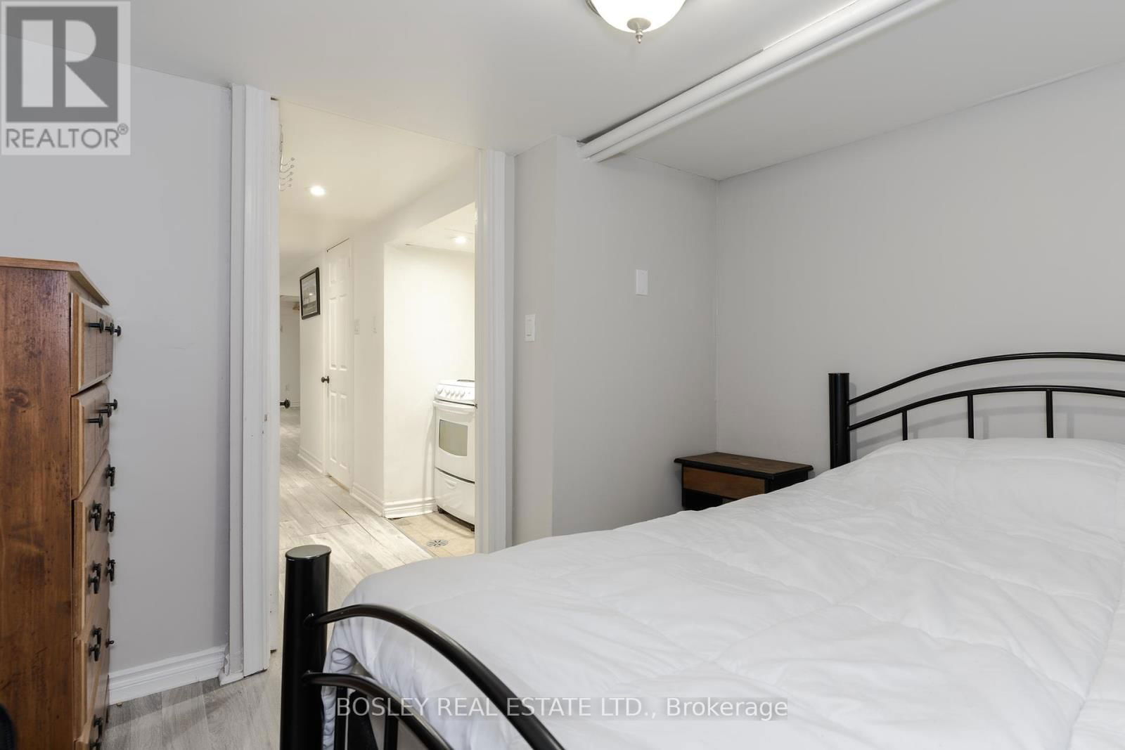 Lower - 1154 DOVERCOURT ROAD Image 11