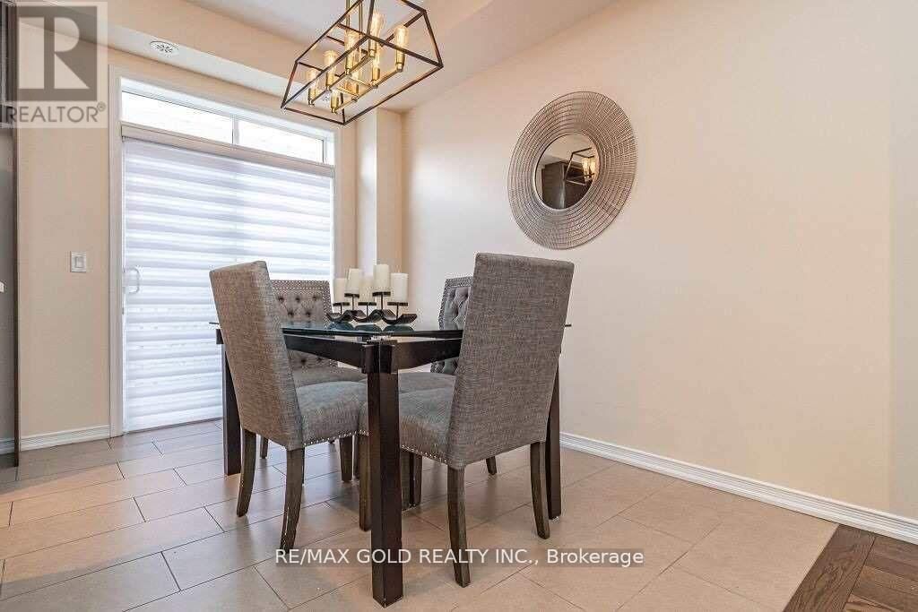 436 LADYCROFT TERRACE Image 13