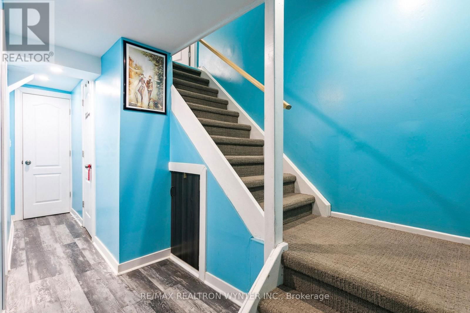 20 PETERSON COURT Image 32