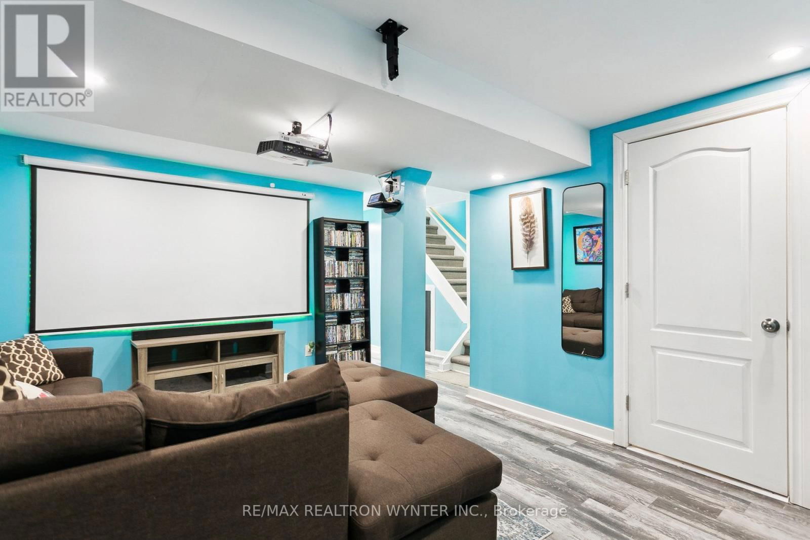 20 PETERSON COURT Image 34