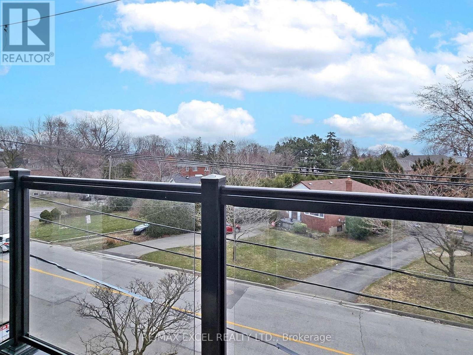 3 - 24 FIELDWAY ROAD Image 27