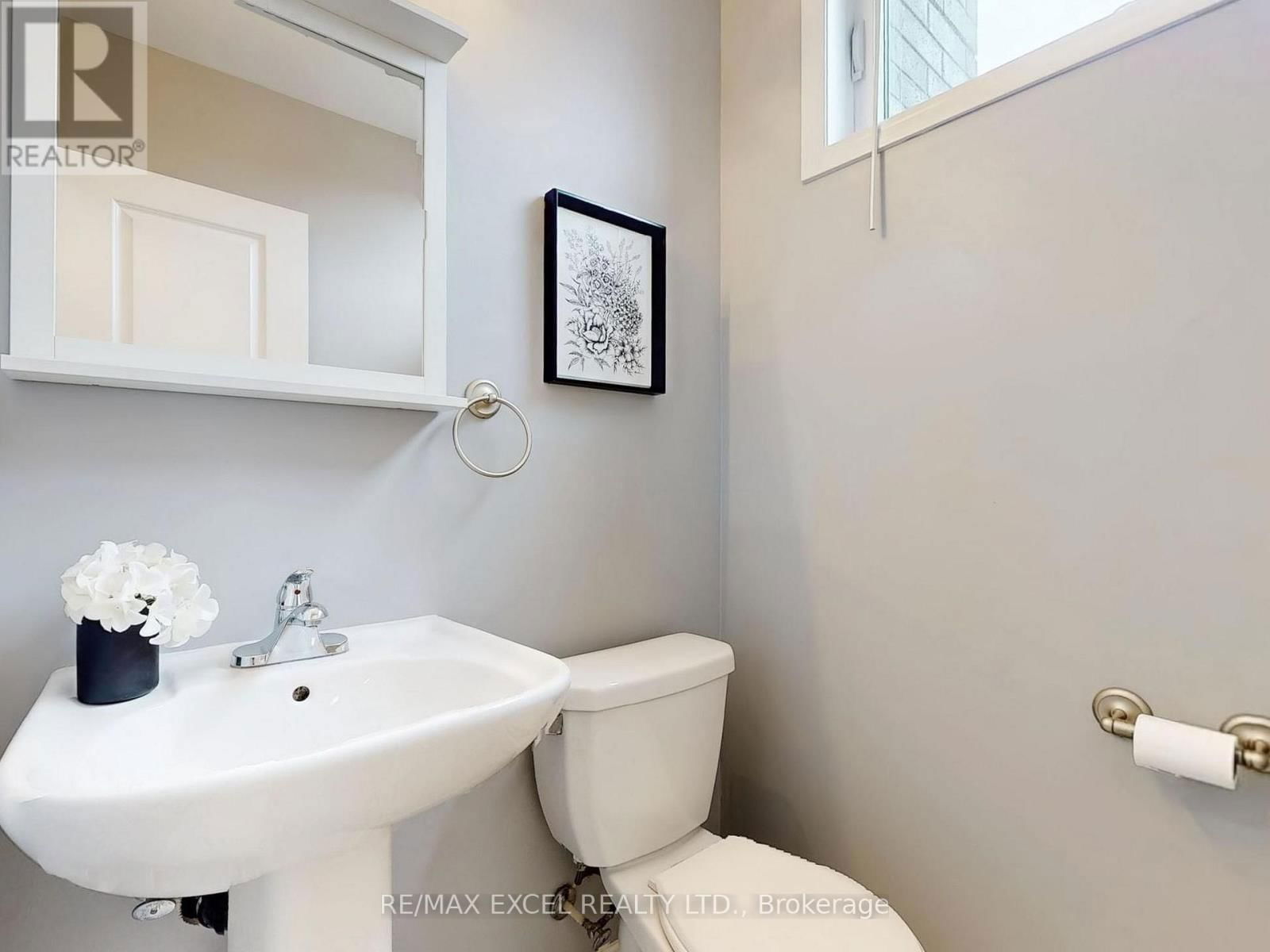 3 - 24 FIELDWAY ROAD Image 9