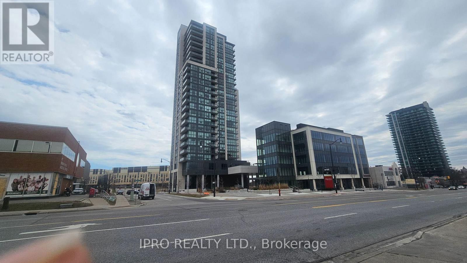 2302 - 15 LYNCH STREET Image 4