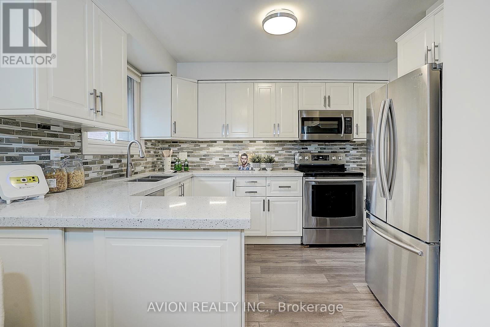 3171 GOLDEN ORCHARD DRIVE Image 3