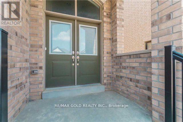 124 INSPIRE BOULEVARD Image 2