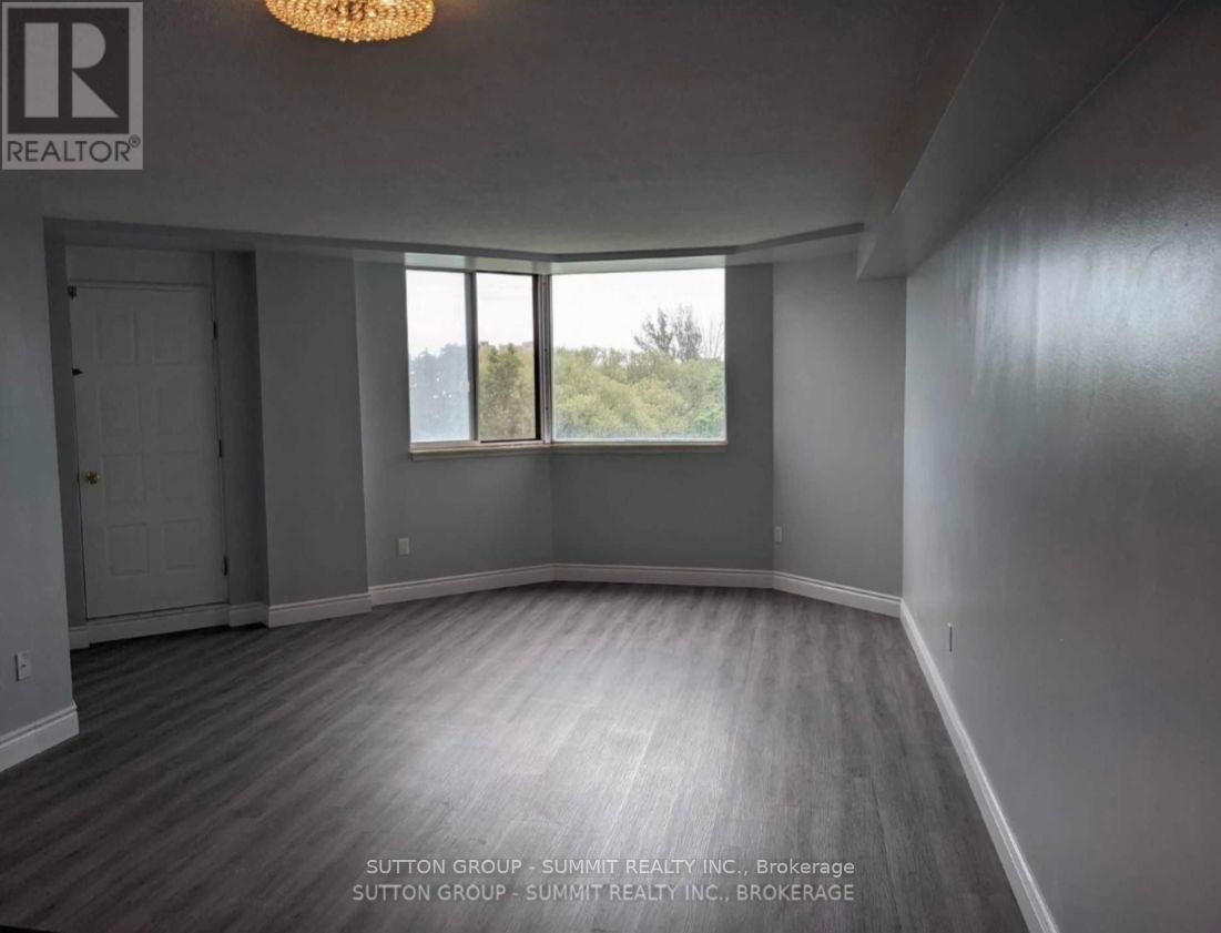 410 - 238 ALBION ROAD Image 2