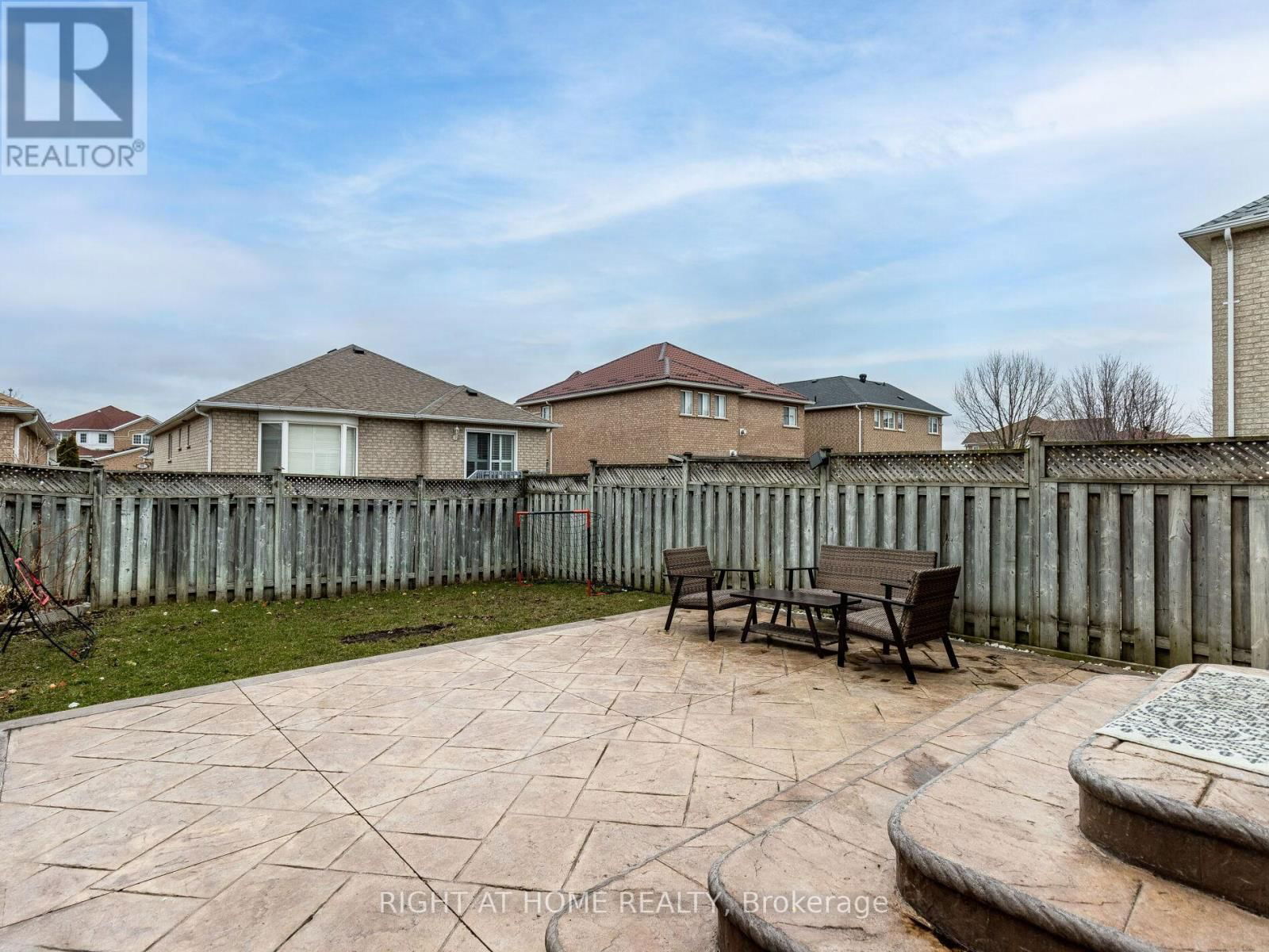 11 TILLER TRAIL Image 33
